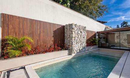 Casa no Ahú Maravilhosa! Baixou o Preço de R$2900.00,00 por R$2.500.000,00