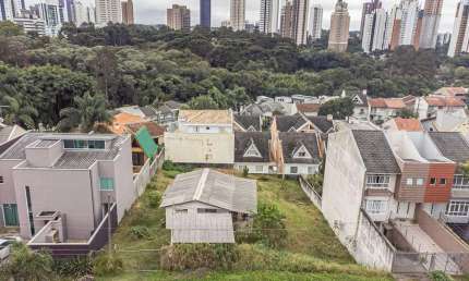 Terreno à venda na Rua Constante Lunardon, 138, Mossunguê, Curitiba