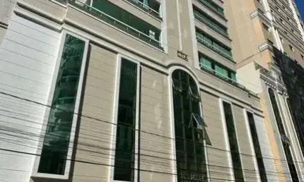 Apartamento 3 dormitórios para Venda em Itapema, Meia Praia, 3 dormitórios, 3 suítes, 4 banheiros, 2 vagas