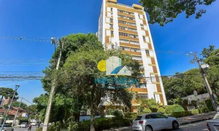 Apartamento 120,00 m² 3 dorm sendo 1 suíte, 1 vaga no Centro Civico