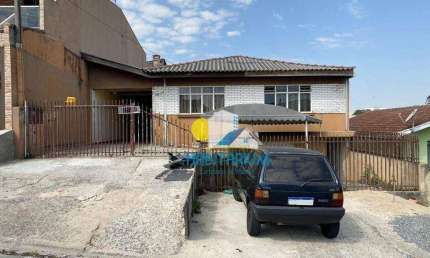 Casa 04 quartos, 02 Salas, 02 Cozinhas no Capão Raso em Curitiba