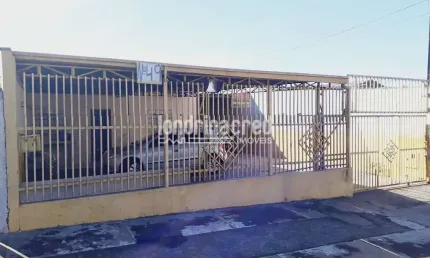Casa à venda 3 Quartos, 3 Vagas, 300M², Catuai, Londrina - PR