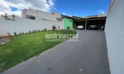 Casa à venda 3 Quartos, 1 Suite, 5 Vagas, 330M², Jardim Guararapes, Londrina - PR