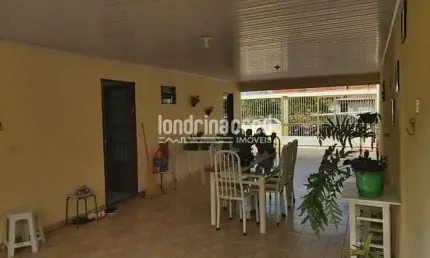 Casa à venda 2 Quartos, 5 Vagas, 124M², Parque Residencial Ana Rosa, Cambé - PR