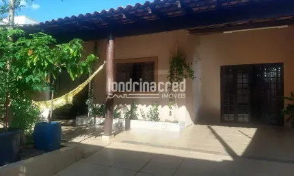 Casa à venda 3 Quartos, 1 Suite, 3 Vagas, 250M², Residencial Loris Sahyun, Londrina - PR