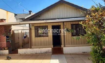 Casa à venda 3 Quartos, 1 Suite, 4 Vagas, 300M², Leonor, Londrina - PR
