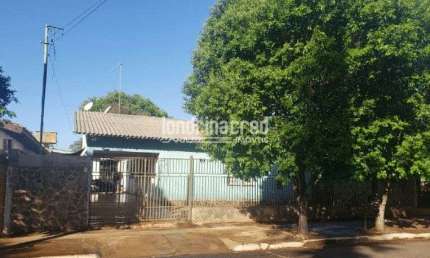 Casa à venda 3 Quartos, 2 Suites, 3 Vagas, 780M², Centro, Rolândia - PR