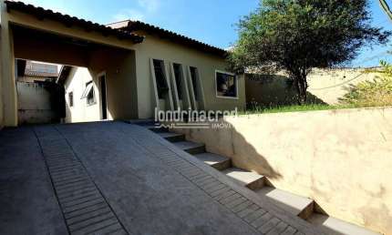 Casa à venda 2 Quartos, 3 Vagas, 285M², Ricardo, Londrina - PR