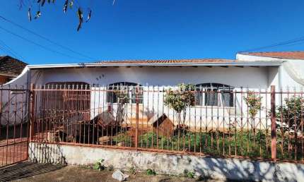 Casa à venda 3 Quartos, 1 Suite, 2 Vagas, 314M², Vila Casoni, Londrina - PR