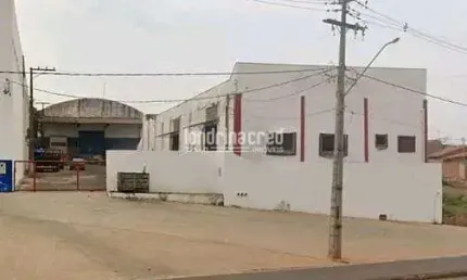 Apartamento à venda no Centro, Jataizinho 