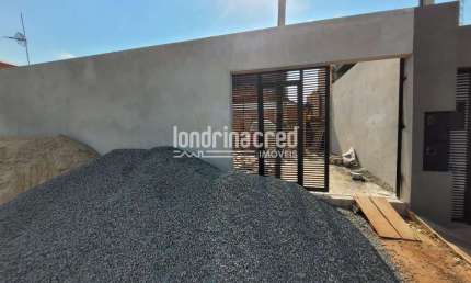 Casa à venda 2 Quartos, 1 Suite, 2 Vagas, 130M², Leonor, Londrina - PR