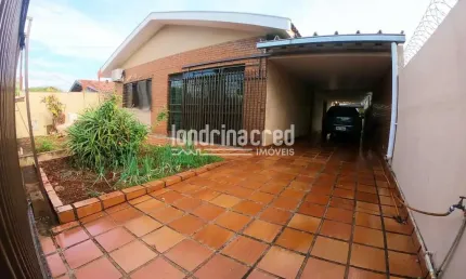 Casa à venda 3 Quartos, 1 Suite, 4 Vagas, 400M², Caravelle, Londrina - PR