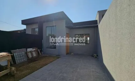 Casa com sala e cozinha grande, 02 dormitórios sendo 01 suite, Jardim Moema, Londrina, PR