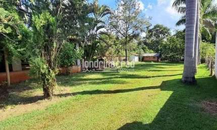 Excelente Chácara molhada com casa Localizado em Alvorada do Sul - Pr.  ÁREA TOTAL: 1.350,00m²