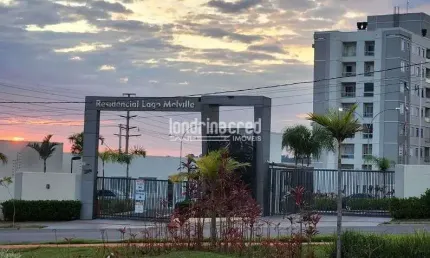 Apartamento no cond. lago de melville.  dormitórios: 02. banheiros: 01. sala. cozinha. vagas de gar