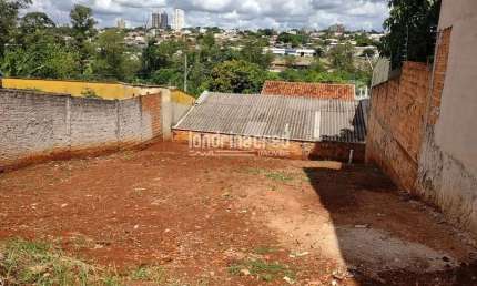 Terreno Residencial à Venda em Londrina - Jardim São Tomás: Excelente Localização com 250,06 m² par