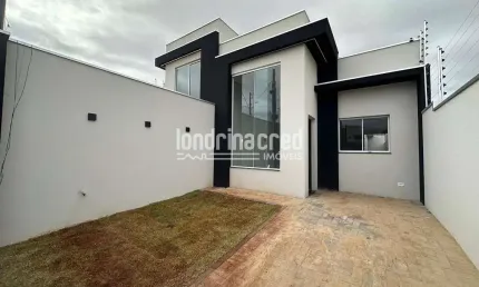 Linda Casa no Parque Tauá: 3 Quartos sendo 1 Suíte, Ampla Sala com Pé Direito Alto e Espaço Gourmet