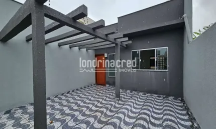 Casa geminada no jardim pequena londres | 3 quartos (1 suíte), 2 banheiros, sala ampla, cozinha, 2