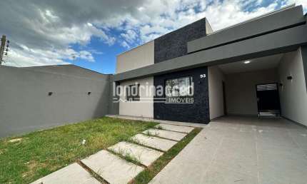 Casa na Zona Leste – 3 Dormitórios (1 Suíte), 99m², Churrasqueira, 2 Vagas – Bairro Guilherme Pires