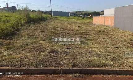 Terreno de 300m² no Recanto Parque Guará – Ibiporã/PR, plano, com calçada, rua asfaltada e ótima lo