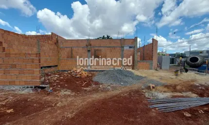 Casa à venda na Zona Leste de Londrina – 3 quartos (1 suíte), área gourmet com churrasqueira, próxi