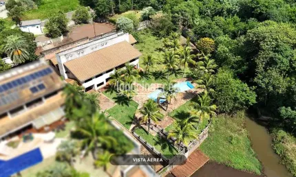 Casa à Venda no Lago Igapó I | 757m² Construídos, 10 Salas, Piscinas e Acesso ao Lago | Ideal para