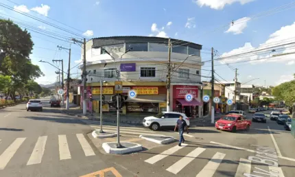Sala comercial com 1 sala para alugar na Avenida Brasil, Rochdale, Osasco