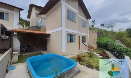 Casa Maravilhosa com muito Verde, Vista Panorâmica e Piscina.