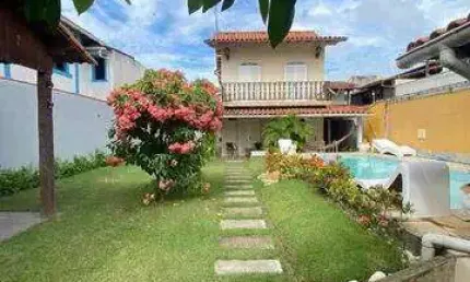Belíssima casa com excelente localização no centro de cabo frio