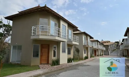 Condomínio Oceanside Casas com 2 Pavimentos e Suíte