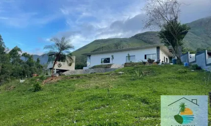 Belíssima Casa próximo ao Pico da Caledônia - Nova Friburgo