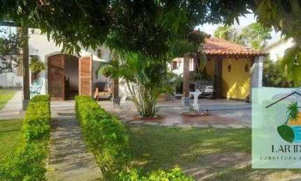 Casa dentro de Condomínio com acesso privado à Lagoa de Araruama