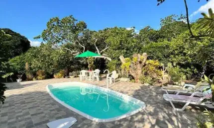 Chácara com Piscina e variadas Árvores Frutíferas em Araruama