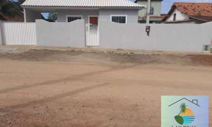 Casa 3 Quartos c/ Quintal em Araruama à 500 metros da Lagoa