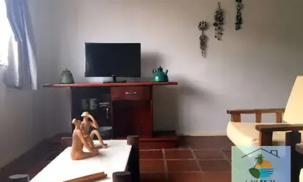 Apartamento de 2 quartos à 2 quadras da praia do forte