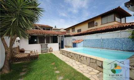 Ótima casa c/ Piscina e Área Gourmet em Manguinhos - Búzios- Rj