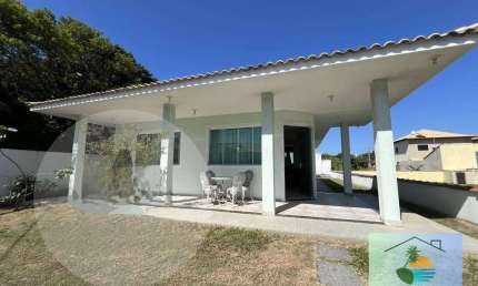 Casa mobiliada c/ Piscina em Condomínio - Praia Seca