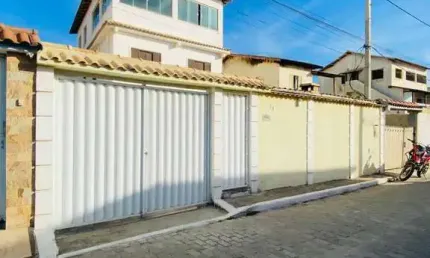 Triplex com Vista para o Mar à 70 m da Praia de Tamoios