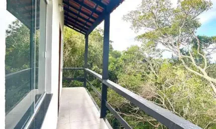 Casa à Venda – Parte Alta do Condomínio com Vista Privilegiada - Cabo Frio