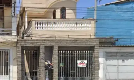 Casa à venda na Rua Salesópolis, 141, Vila Bartira, Itaquaquecetuba