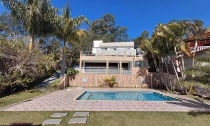 Chácara com 5 dormitórios para alugar por R$ 6.000,00/mês - Chácaras Eldorado - Santa Isabel/SP