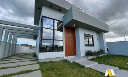 Casa Nova à Venda – Excelente Padrão e Pronta para Morar!