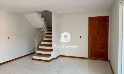 Casa com 3 quartos à venda na Rua Treze, Itaipu, Niterói