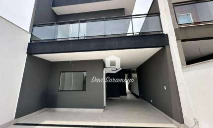 Casa com 3 quartos à venda na Rua Maria D'Ajuda Medeiros, Itaipu, Niterói
