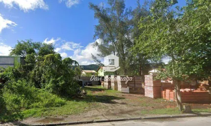 Terreno à venda na Avenida Irene Lopes Sodré, Itaipu, Niterói