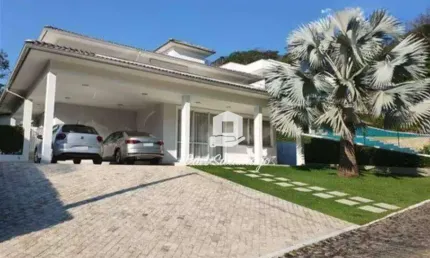 Casa em condomínio fechado com 5 quartos à venda na Avenida Irene Lopes Sodré, Itaipu, Niterói