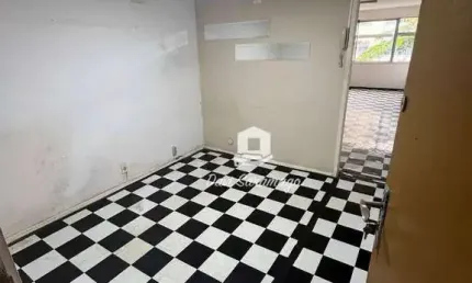 Sala comercial à venda na Rua Lopes Trovão, Icaraí, Niterói