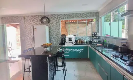 Casa com 4 quartos à venda na Avenida Professora Romanda Gonçalves, Itaipu, Niterói