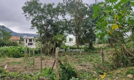 Terreno à venda na Rua Cinco, Jacaroá, Maricá