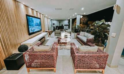Casa com 3 Quartos à venda, 450 m² - São Francisco - Niterói/RJ